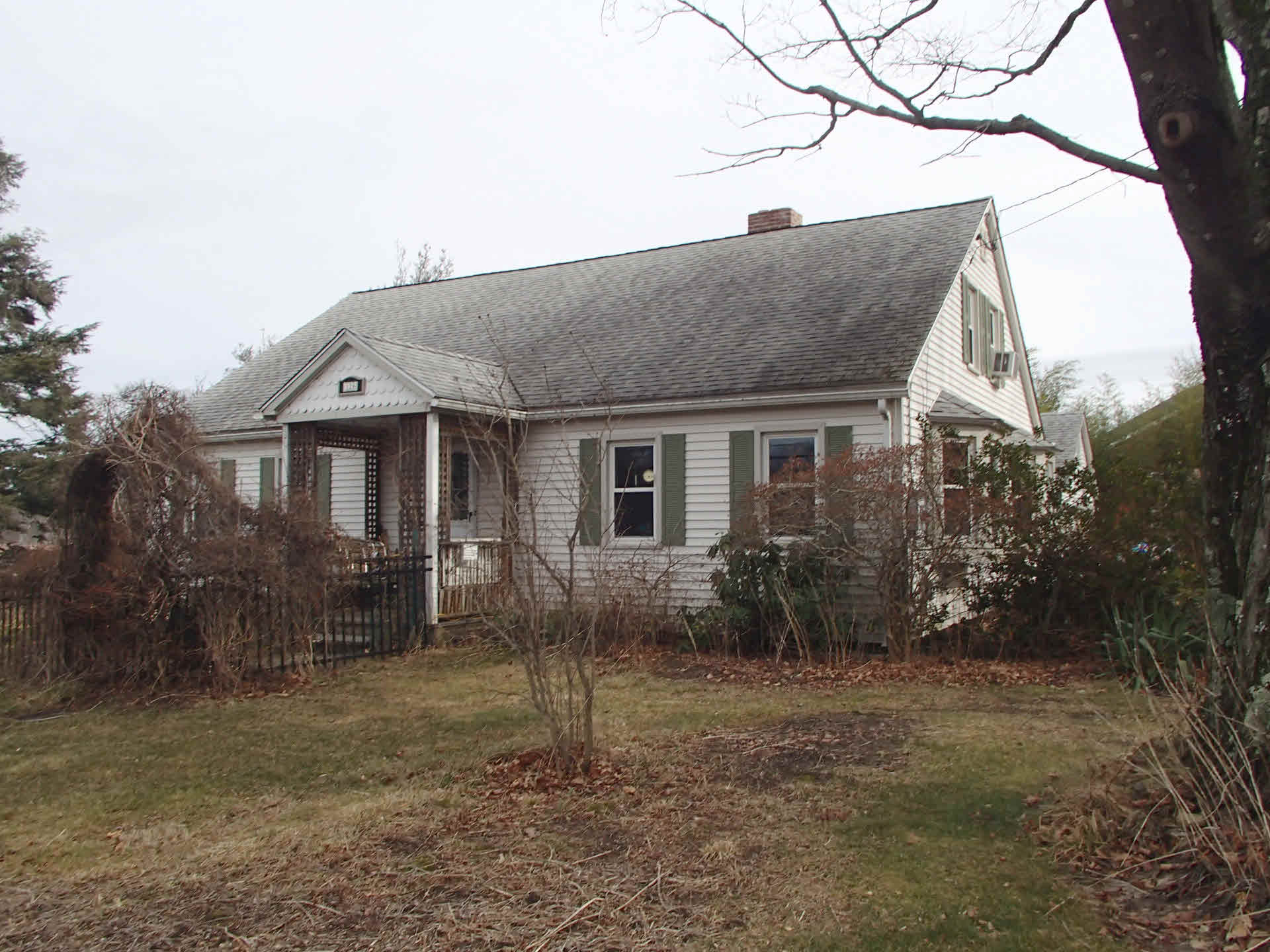 Building photograph for 128 MAIN ST SOUTH